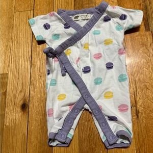 Monica + Andy Le Macaron Newborn Romper
